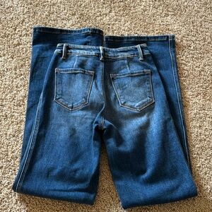 KanCan jeans size 3. Barely worn.